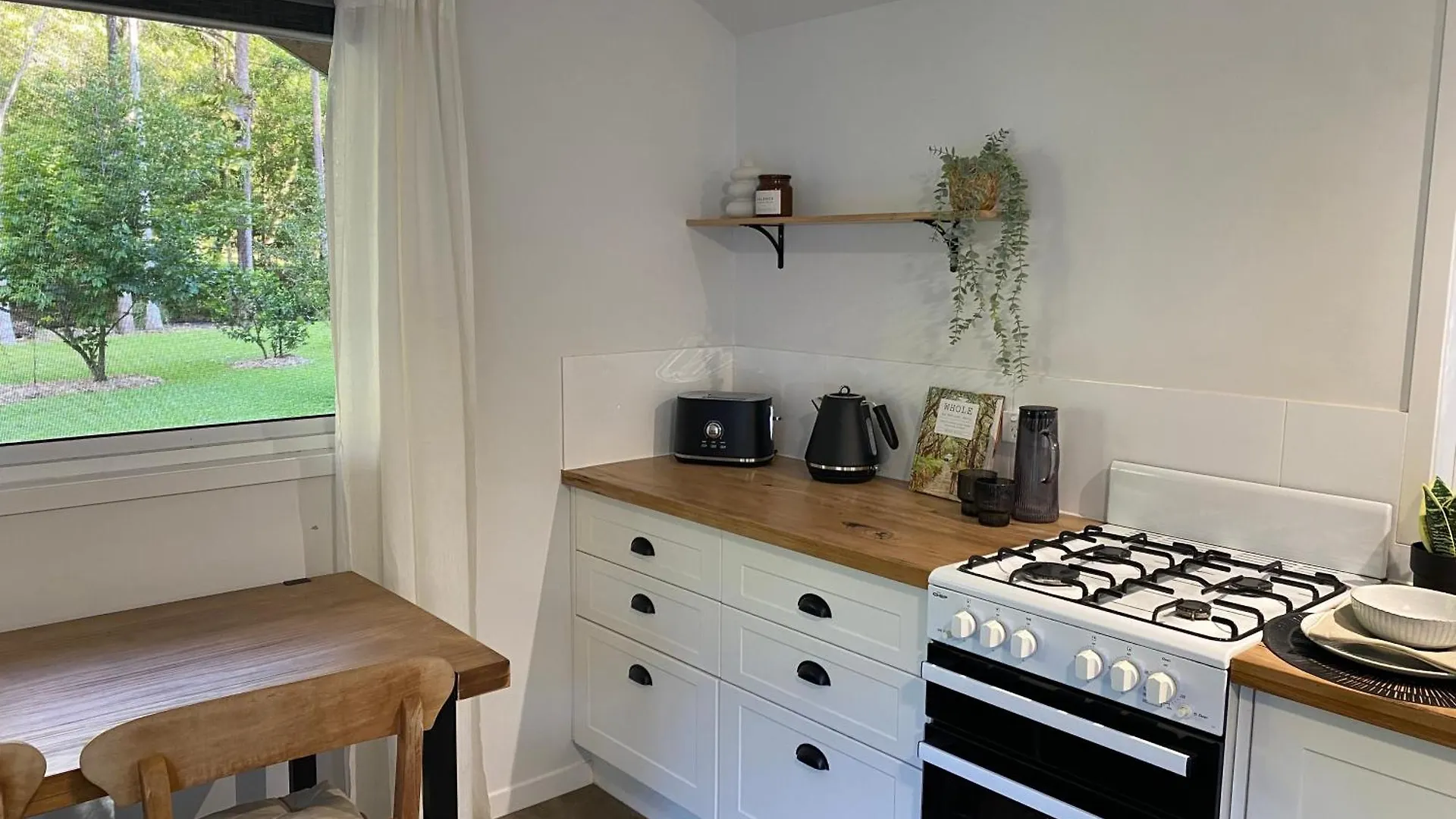 Bed & Breakfast Private Sauna And Spa Deep In Currumbin Valley